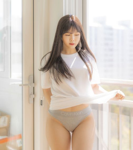 东凛在线_720免费在线播放