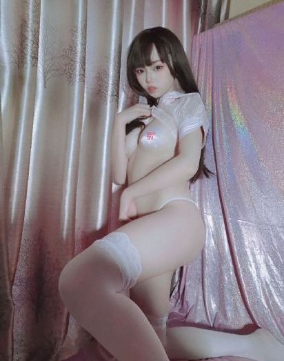 爆操黑丝美女内射_剧情片神马影院在线