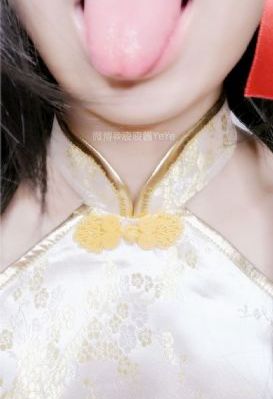 丝袜美腿高跟一区二区秘书制_720手机在线看